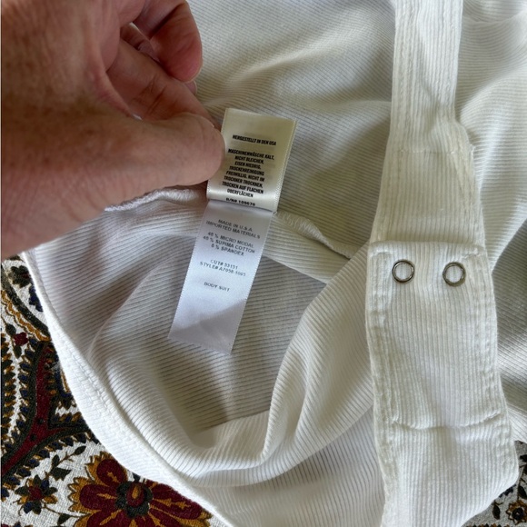 Agolde Rianne Ribbed Bodysuit - Picture 9 of 9